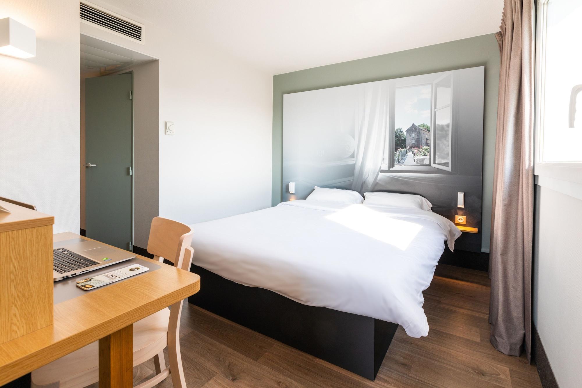 B&B Hotel Rennes Ouest Villejean エクステリア 写真