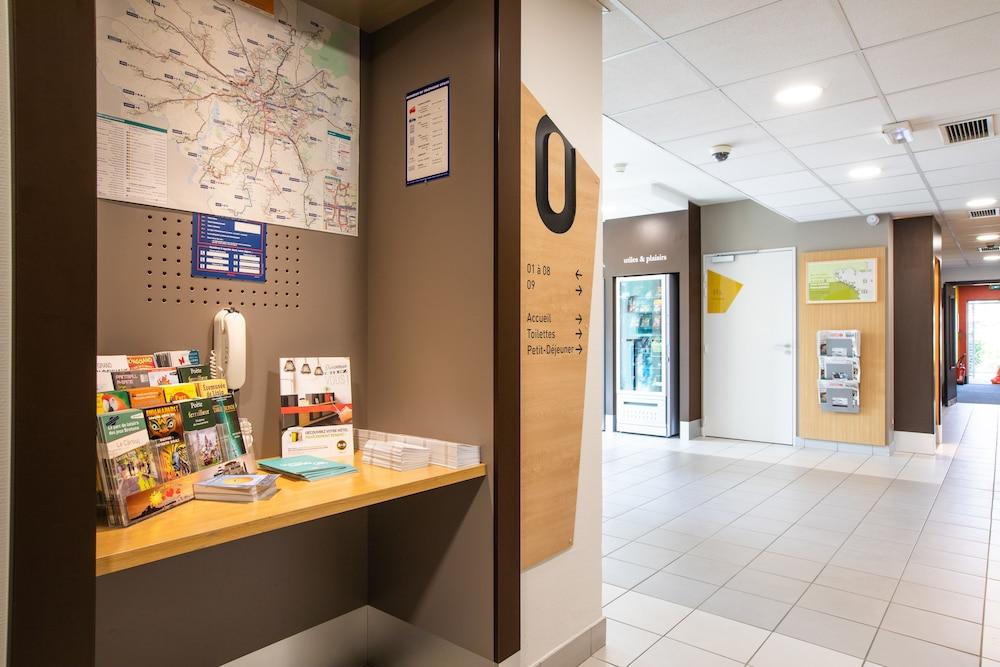 B&B Hotel Rennes Ouest Villejean エクステリア 写真