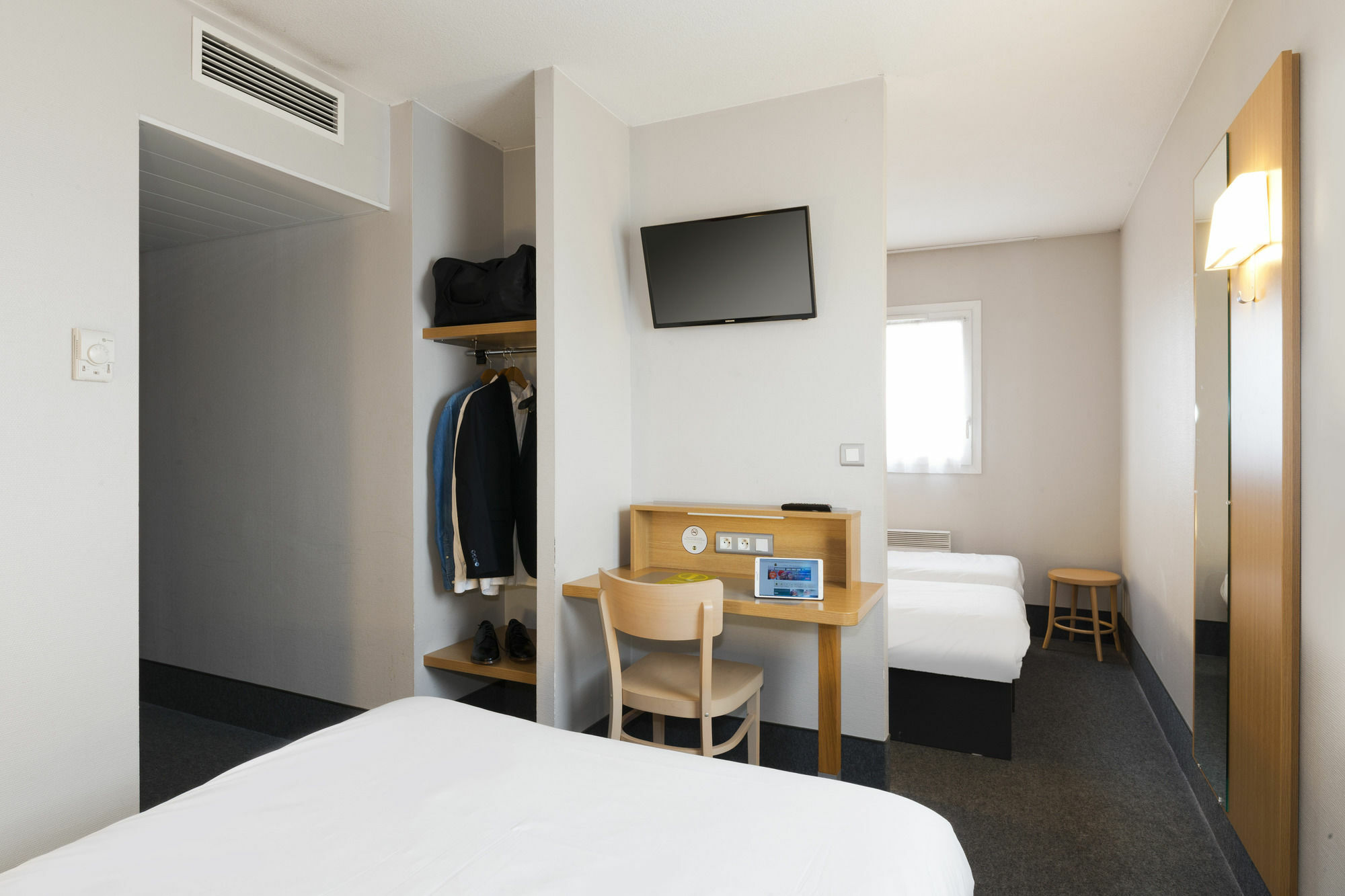 B&B Hotel Rennes Ouest Villejean エクステリア 写真