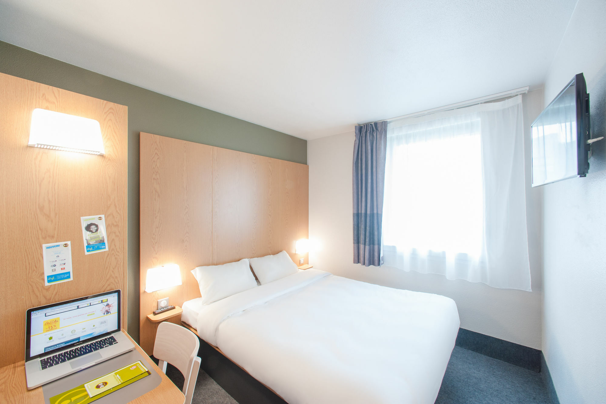 B&B Hotel Rennes Ouest Villejean エクステリア 写真